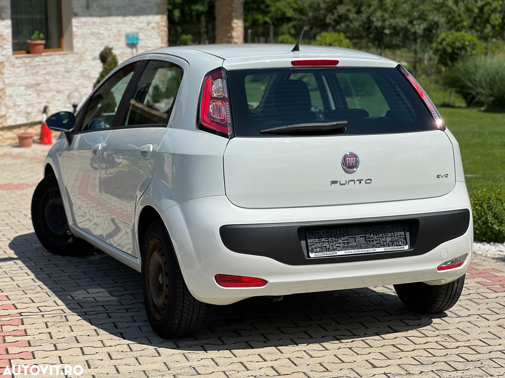 Fiat Punto 1.4 8V Dualogic Dynamic Start&Stop - 4