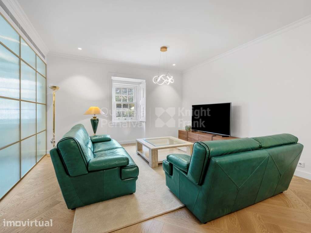 Apartamento T2 para arrendamento com móveis em São Domingos de Benfica - Grande imagem: 3/25