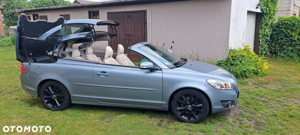 Volvo C70 - 11