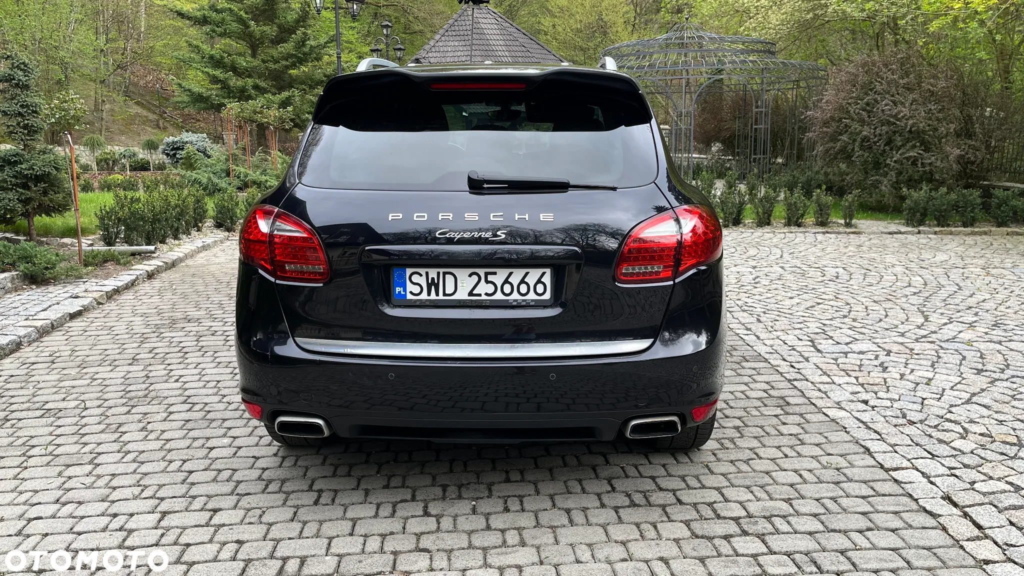 Porsche Cayenne S - 9