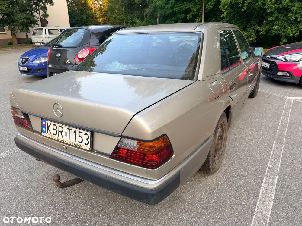 Mercedes-Benz W124 (1984-1993) - 5