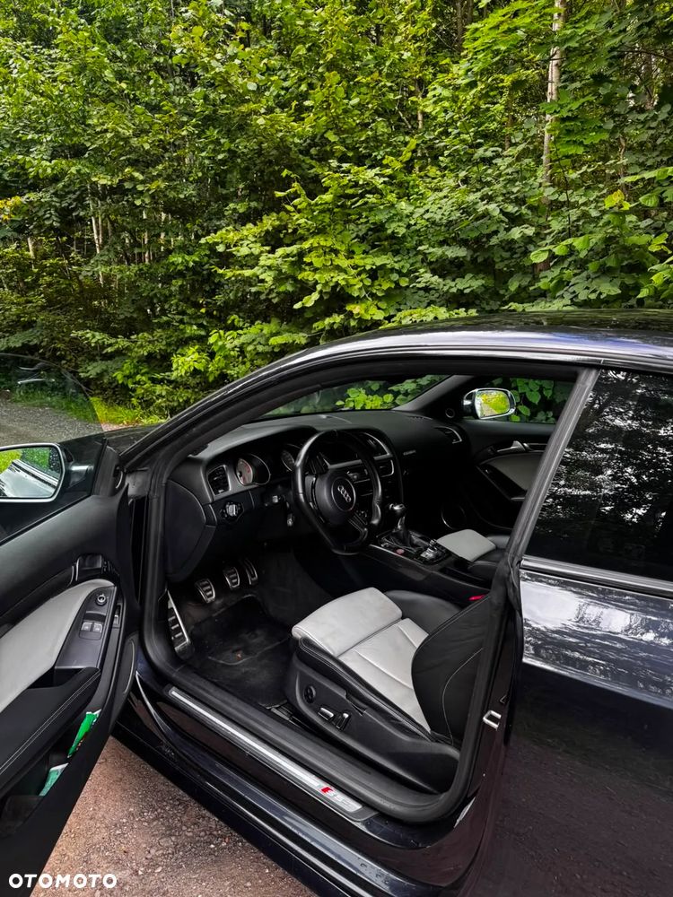 Audi S5 Coupé - 14