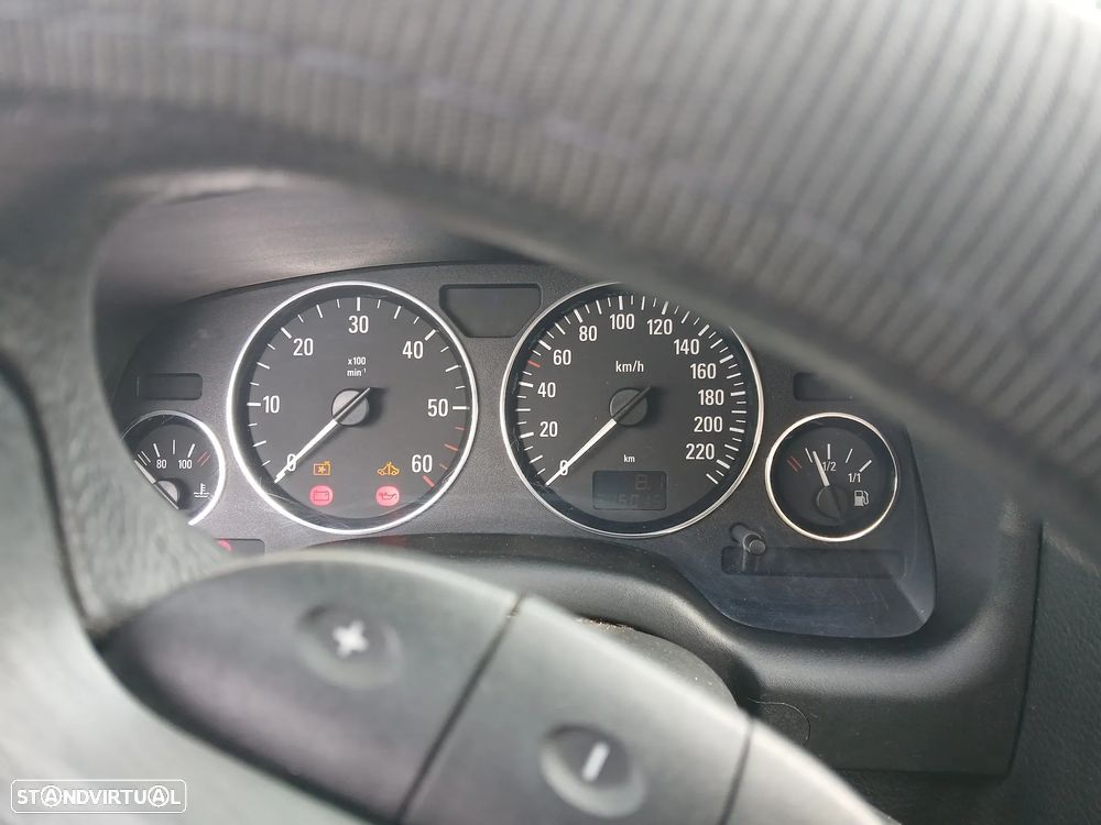 Opel Astra 1.7 DTi Club - 12