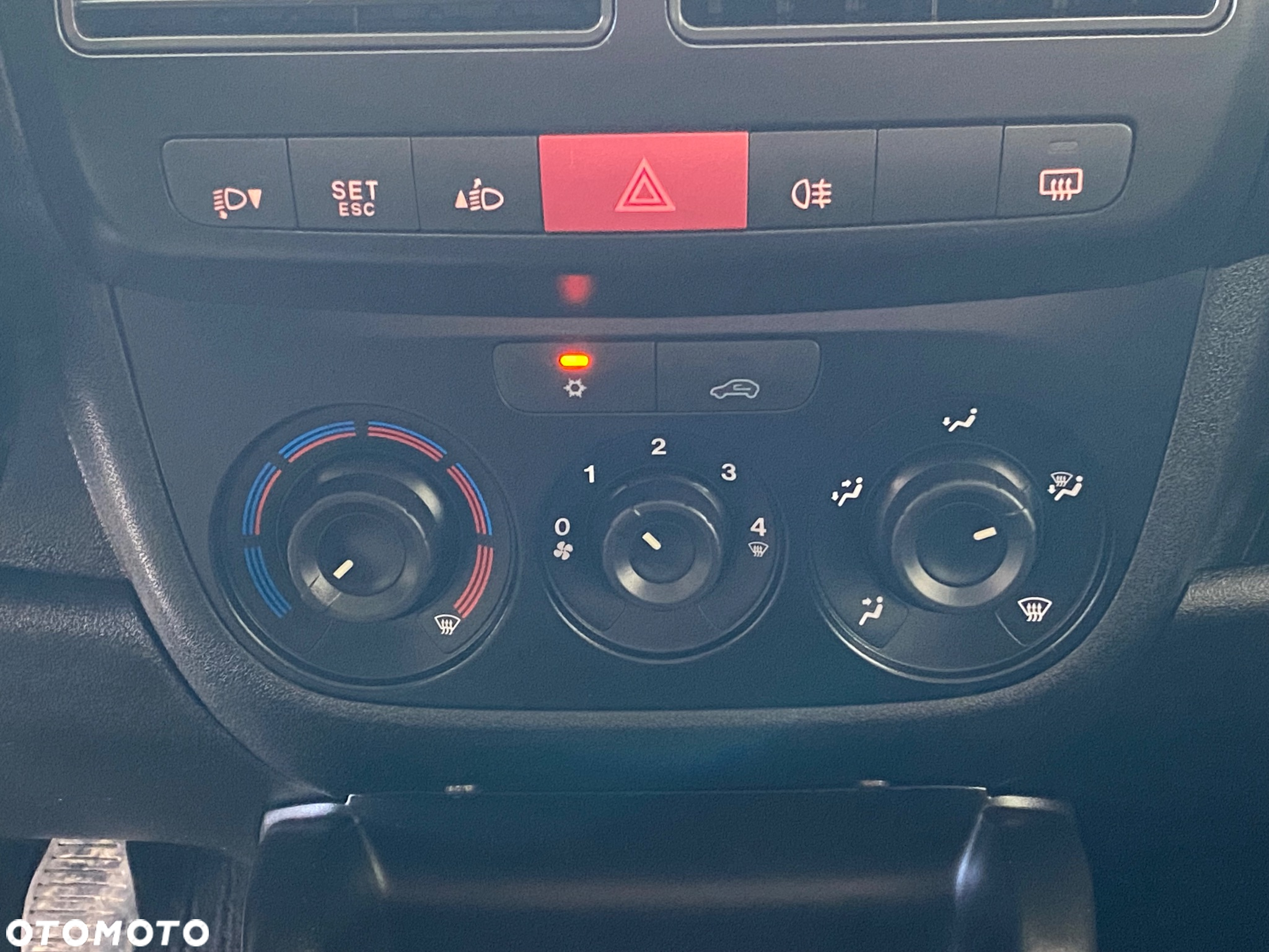 Opel Combo Tour 1.6 CDTI Cosmo - 23