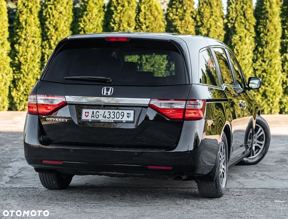 Honda Odyssey 3.5 LX - 12