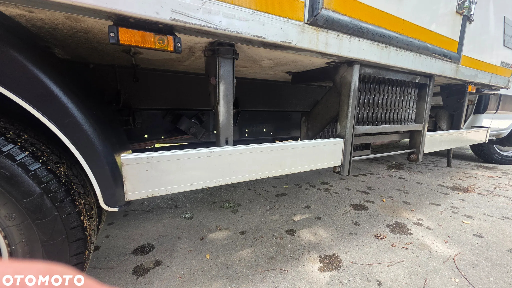 Iveco 35C13 - 24