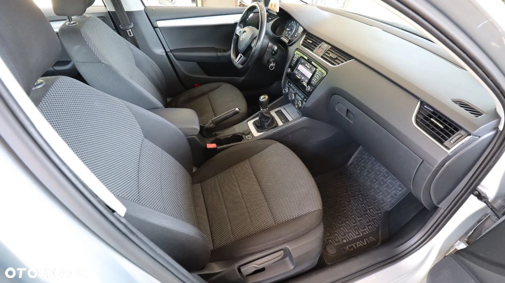 Skoda Octavia - 20