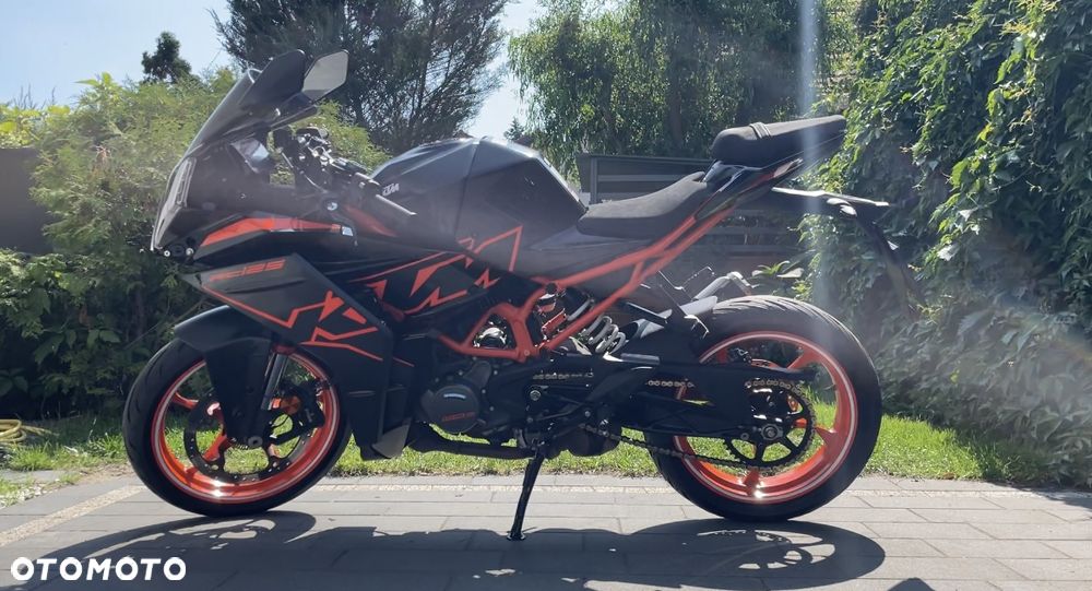 KTM RC 125 - 3