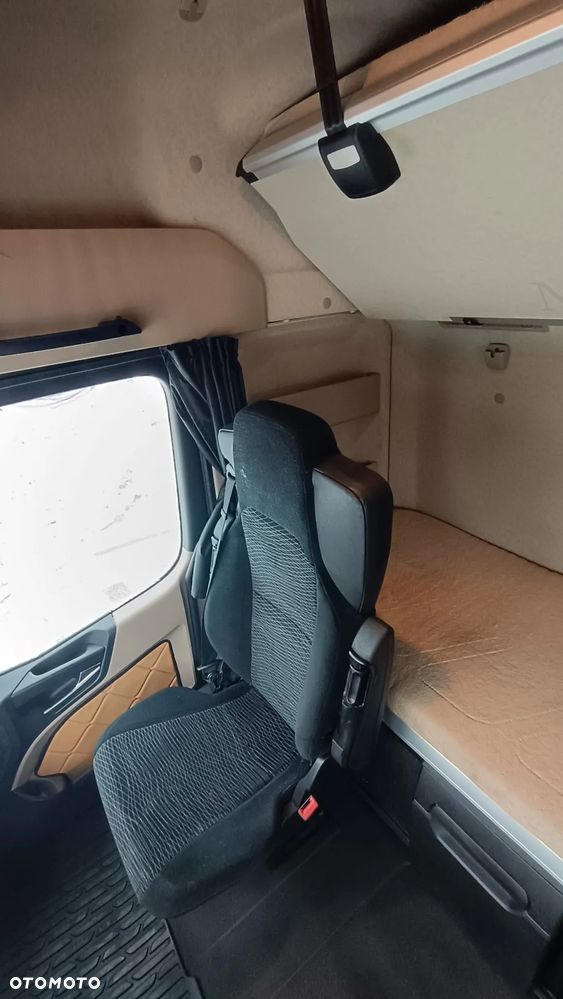 Mercedes-Benz Actros 1845 - 8