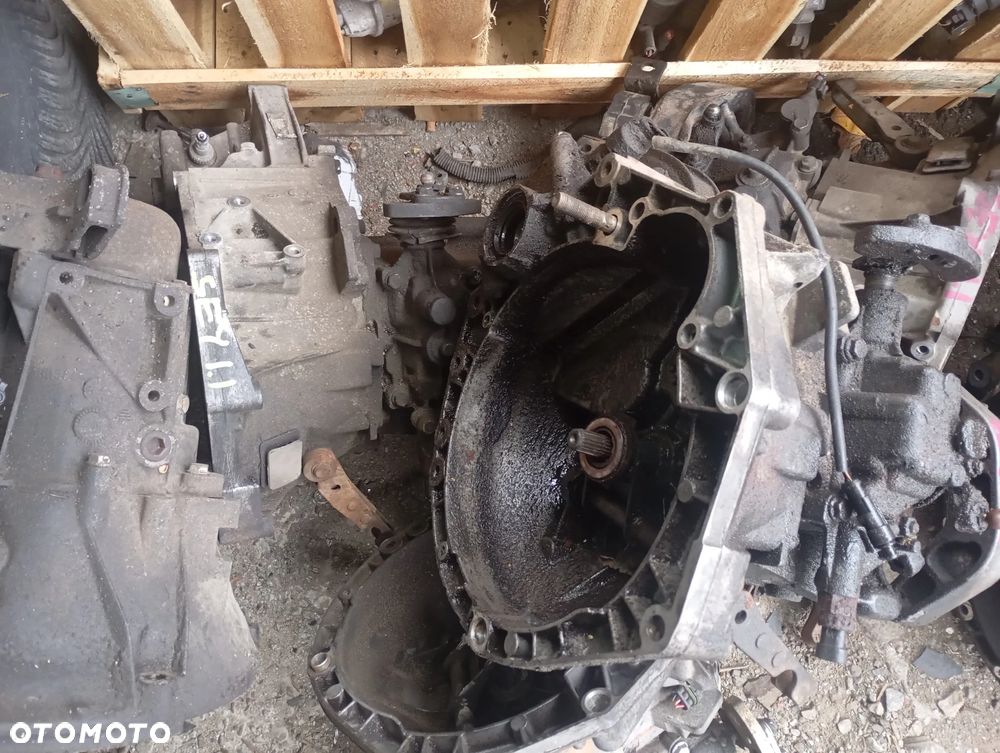 SKRZYNIE BIEGÓW DO RÓŻNYCH SILNIKÓW POCHODZĄCE Z DEMONTAŻU SPRAWDZANE PRZED DEMONTAŻEM - 10