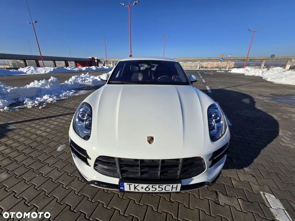 Porsche Macan Turbo - 17