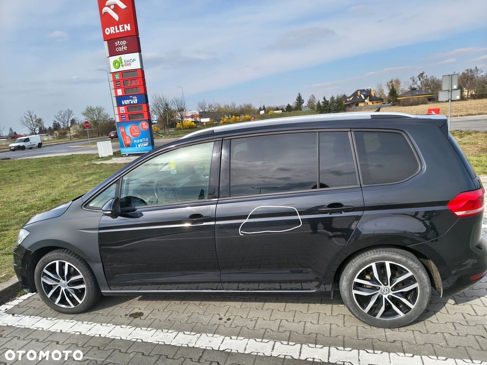 Volkswagen Touran 1.6 TDI SCR (BlueMotion Technology) DSG Comfortline - 12