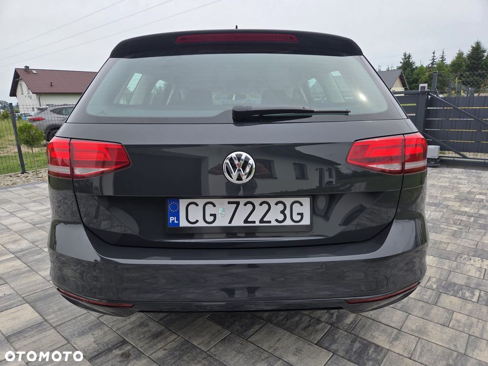 Volkswagen Passat 1.4 TSI BMT Comfortline - 25