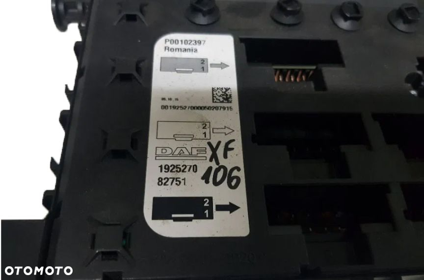 GŁÓWNA SKRZYNKA BEZPIECZNIKÓW DAF XF 106 EURO 5 EURO6 1925270 - 3