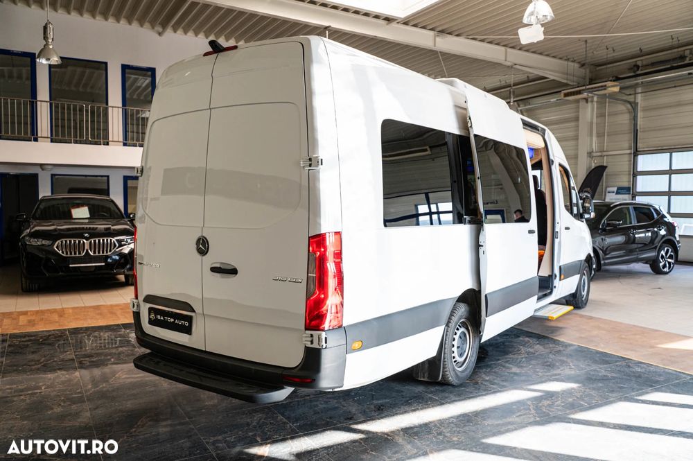 Mercedes-Benz Sprinter Long Custom - 30