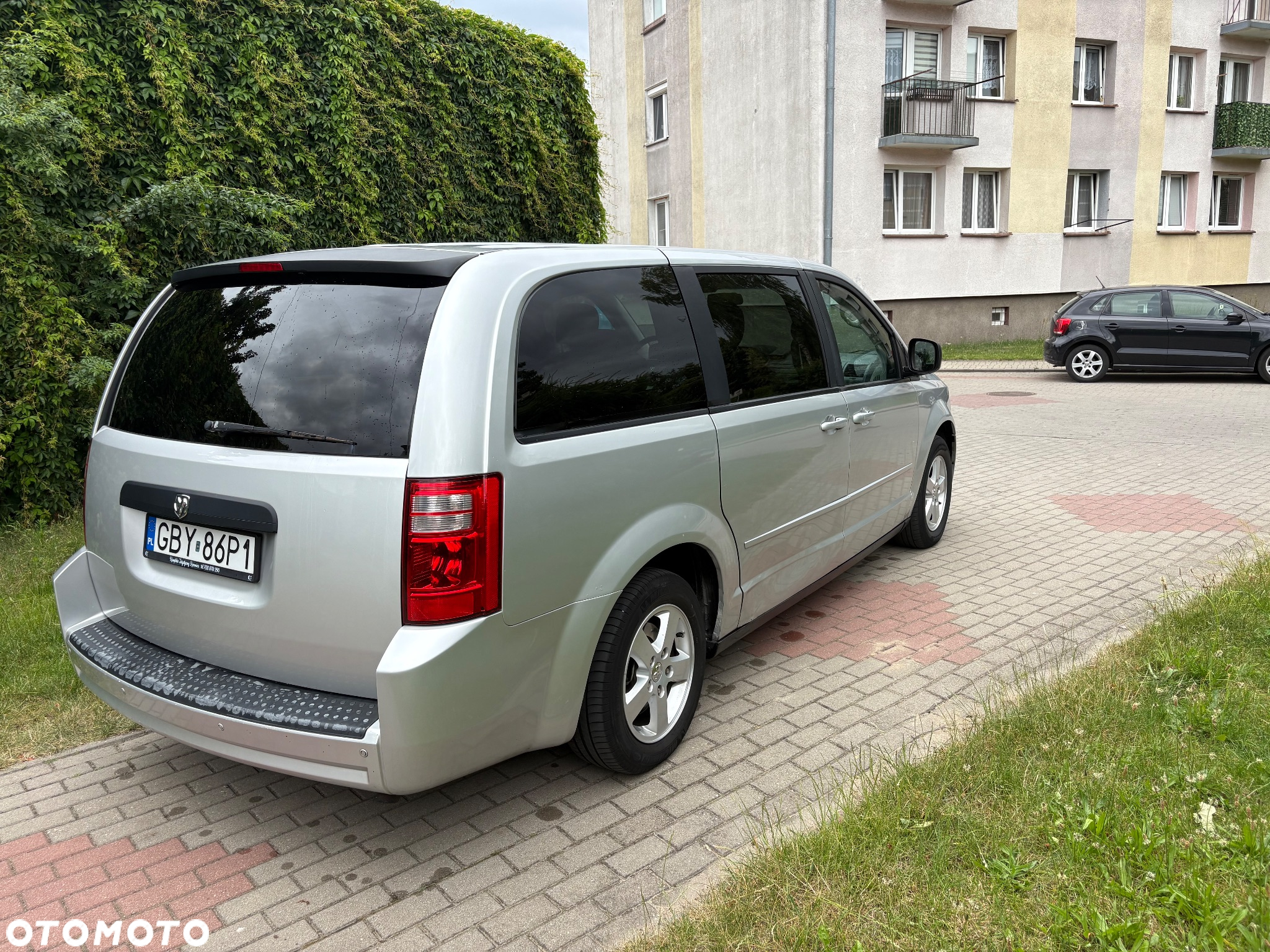 Dodge Grand Caravan 3.3 SE - 2