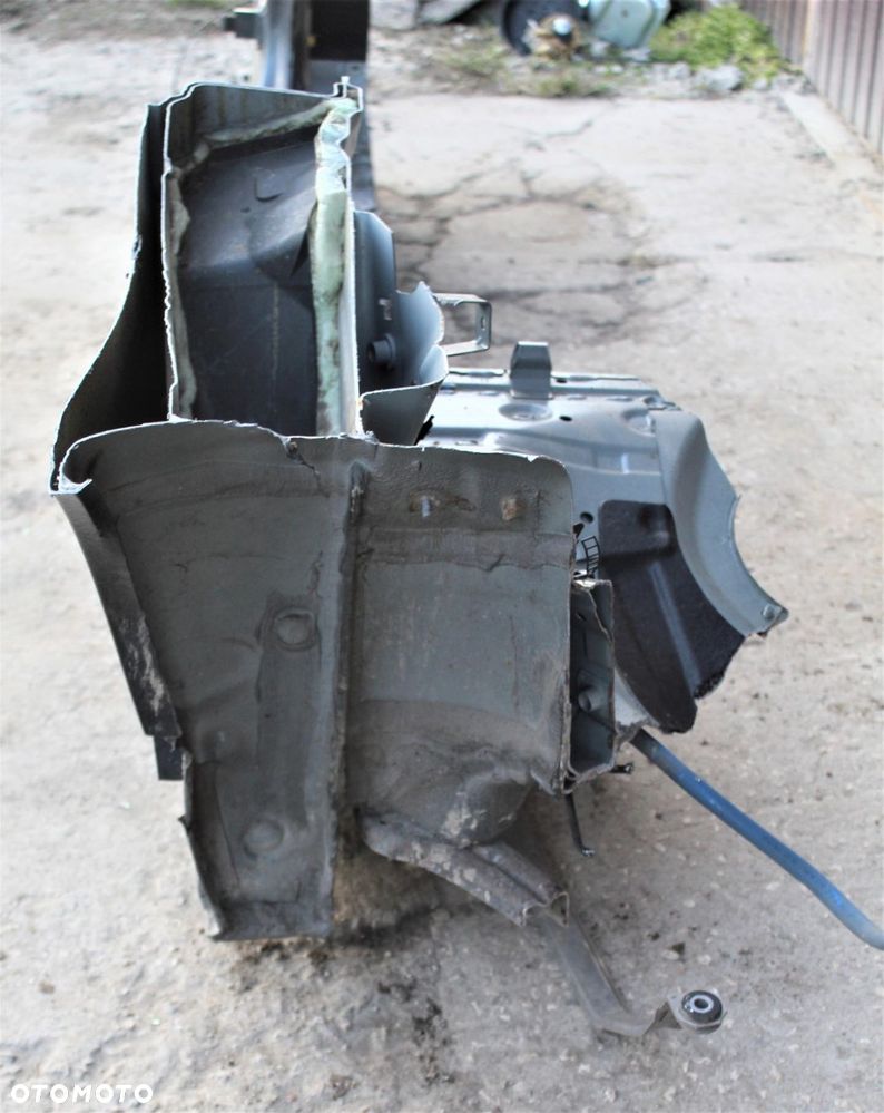 PRÓG CIĘTY LEWY BMW E82 E88 ORYGINAŁ LAKIER - 7