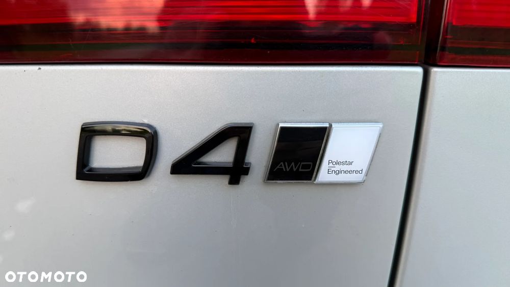 Volvo V60 Cross Country Pro D4 AWD - 37