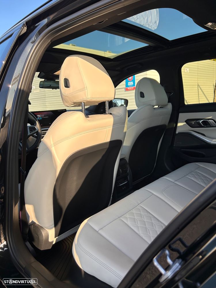 BMW 330 e Touring xDrive Aut. M Sport - 40