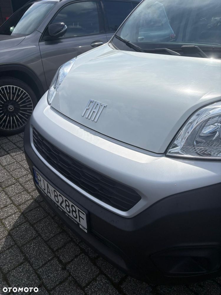 Fiat Fiorino Kombi Adventure - 11