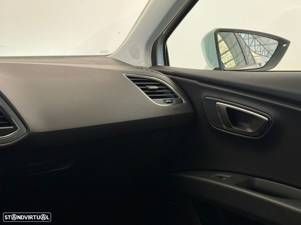 SEAT Leon ST 2.0 TDI FR DSG S/S - 23