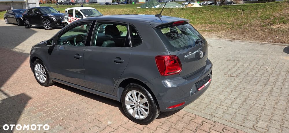 Volkswagen Polo - 10