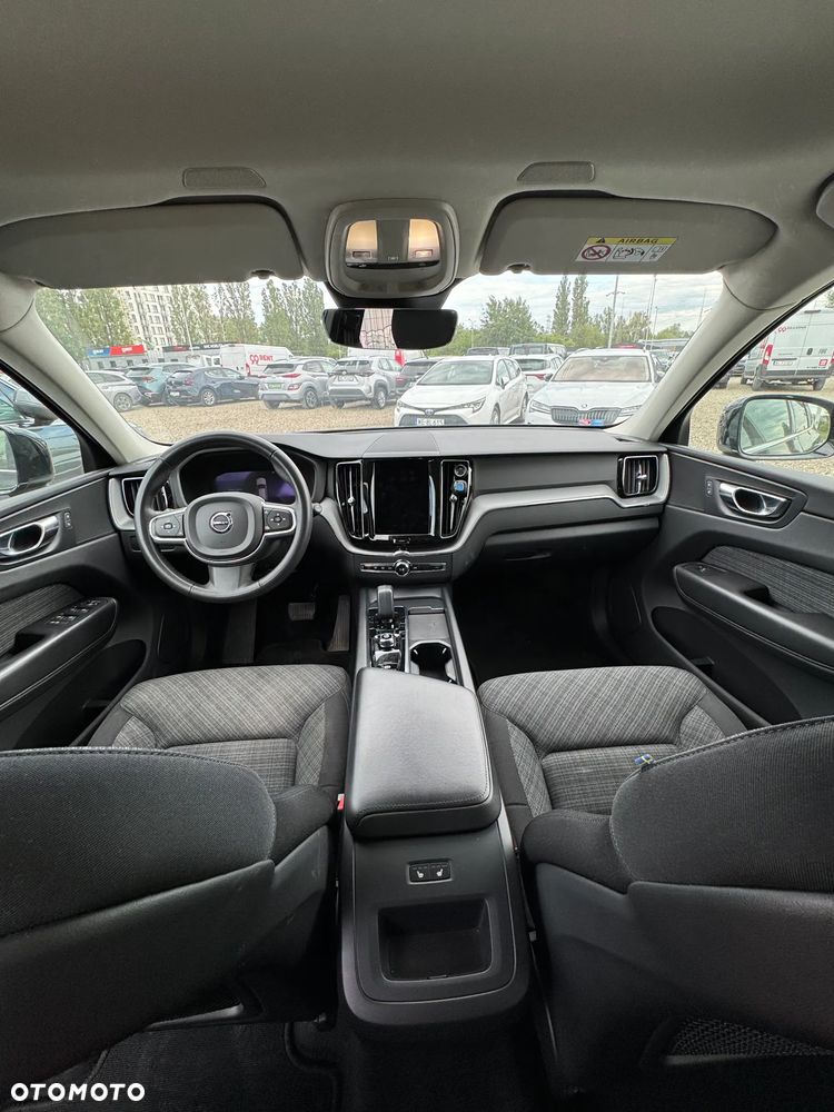 Volvo XC 60 B4 D AWD Core - 26