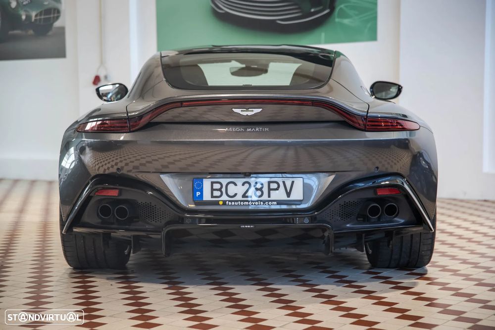 Aston Martin Vantage Coupe V8 - 5