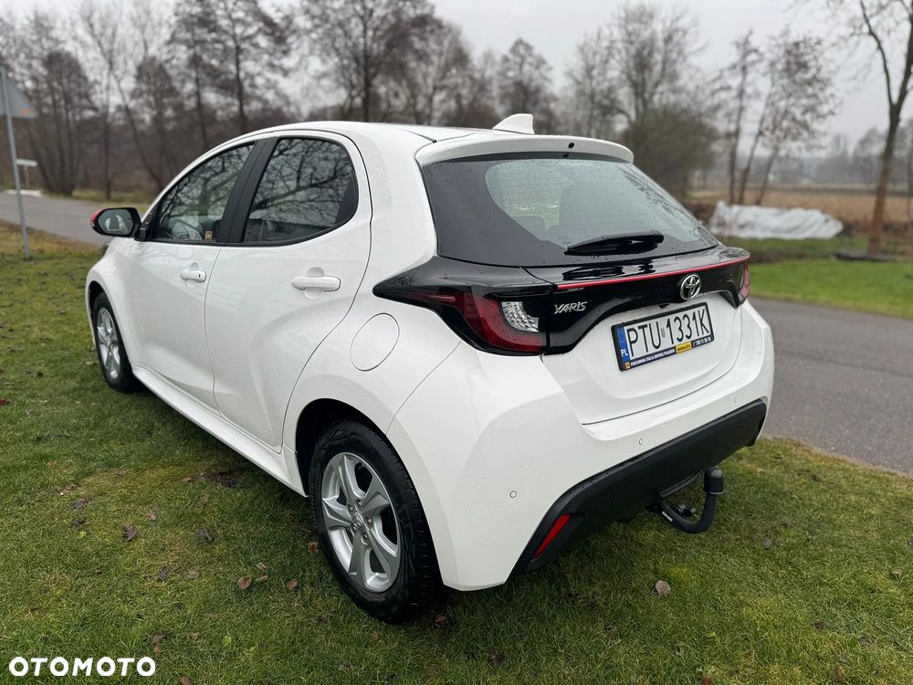 Toyota Yaris 1.5 Style CVT - 3