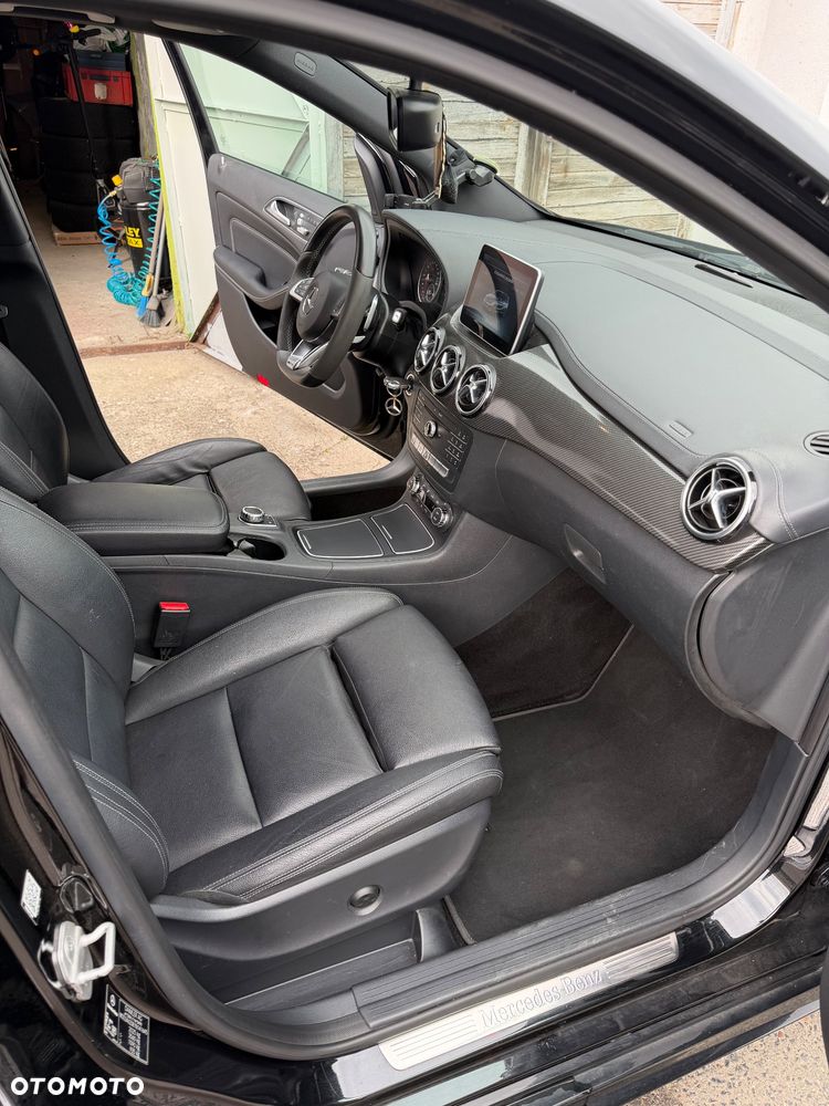 Mercedes-Benz Klasa B 200 (CDI) d 7G-DCT AMG Line - 17