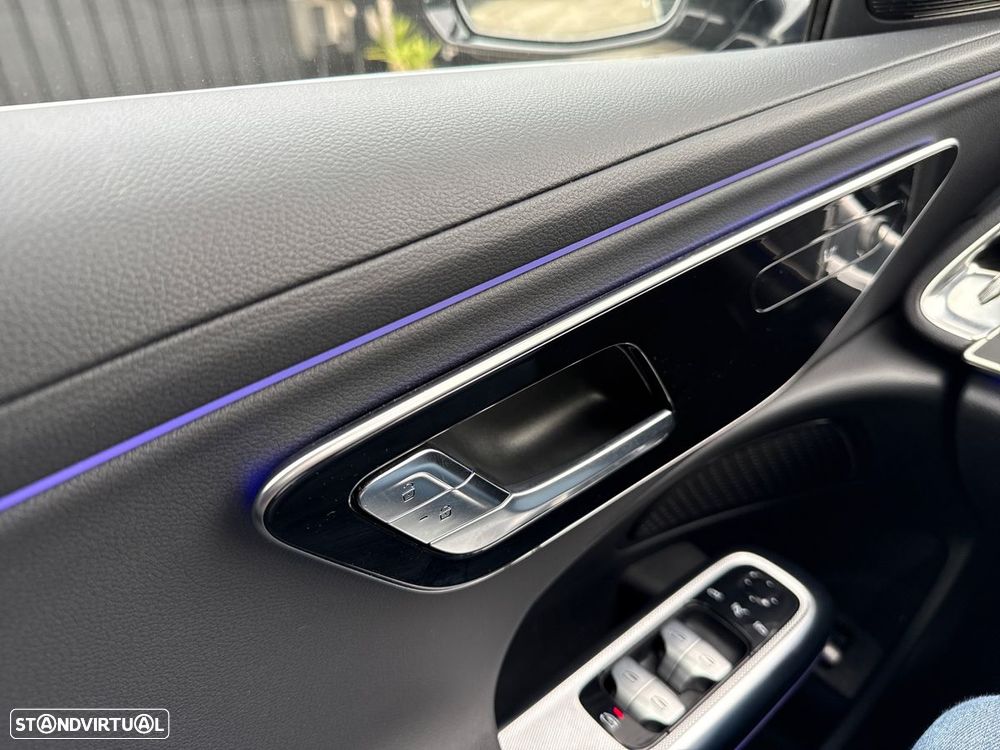 Mercedes-Benz E 300 de - 22