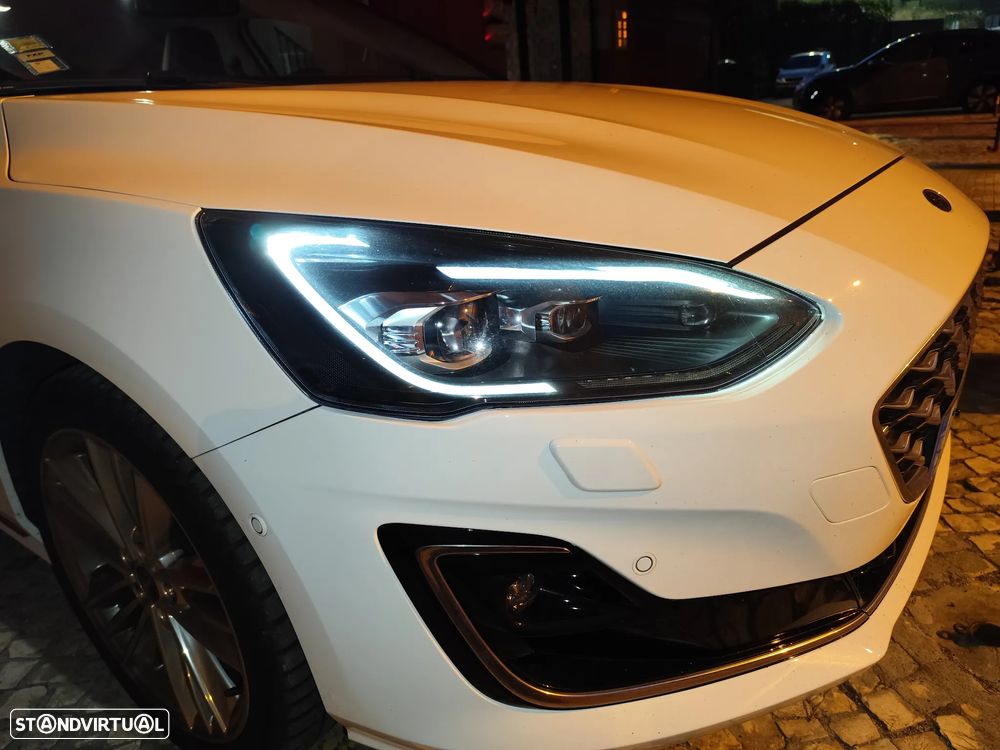 Ford Focus 1.0 EcoBoost MHEV Vignale - 43