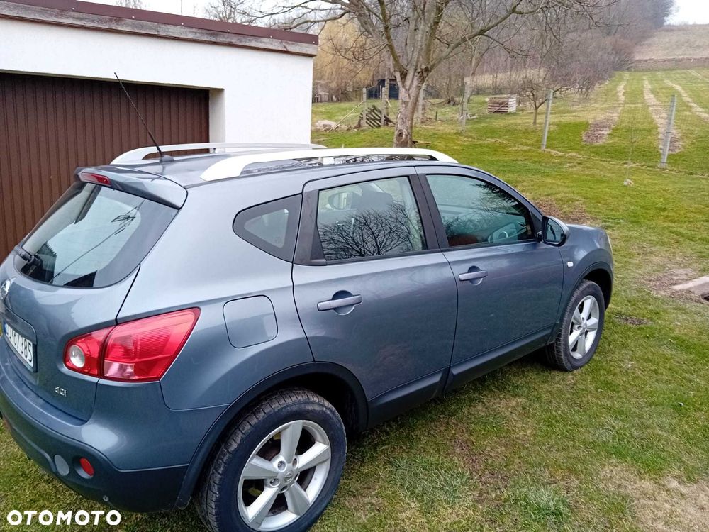 Nissan Qashqai - 4