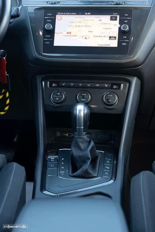 VW Tiguan Allspace 2.0 TDI Confortline DSG - 34