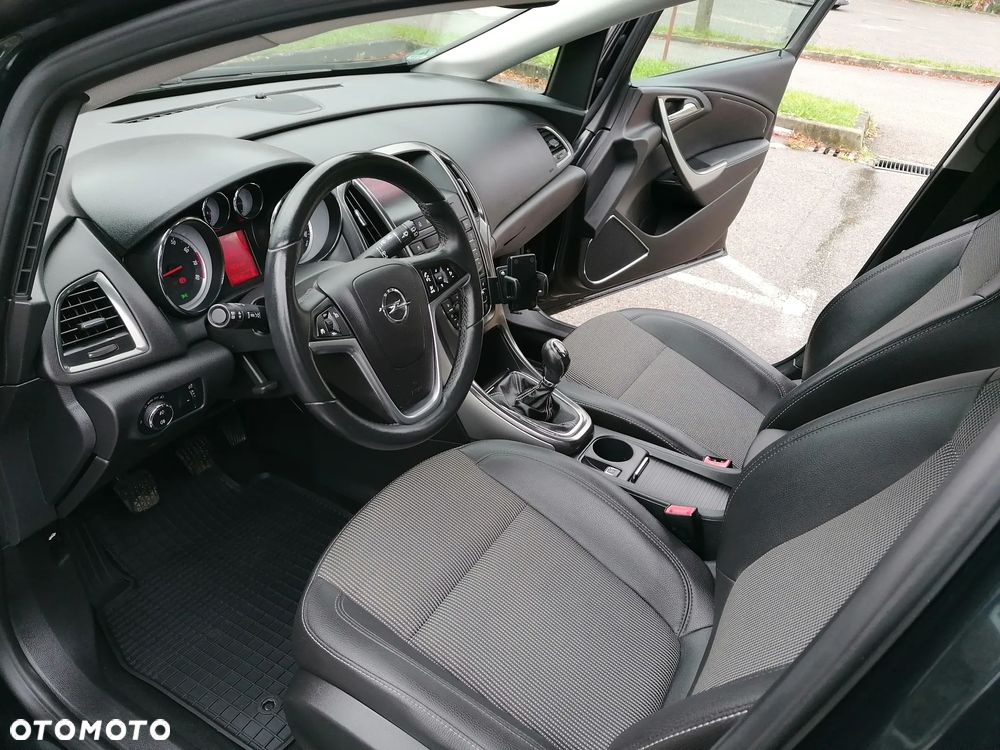 Opel Astra 1.4 Turbo Innovation - 14