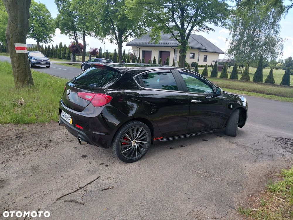 Alfa Romeo Giulietta 1.4 TB 16V Turismo - 2