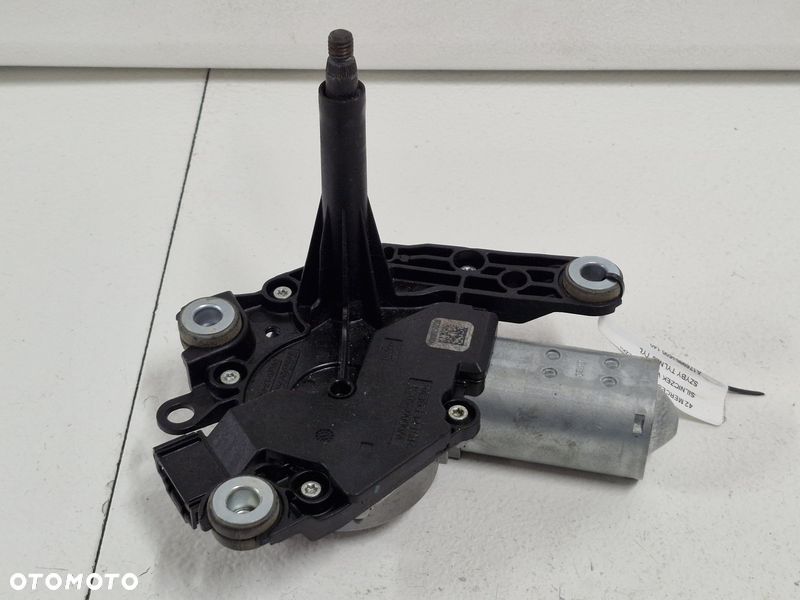 MERCEDES A W176 SILNICZEK WYCIERACZKI SZYBY TYLNEJ TYŁ A1769061600 - 1