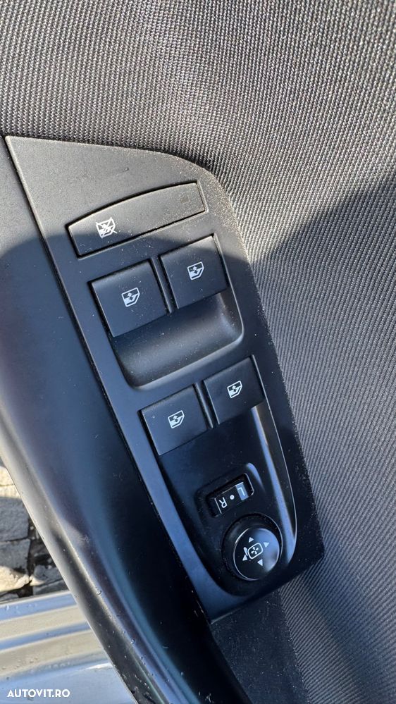 Opel Astra 1.6 D (CDTI) Business - 10