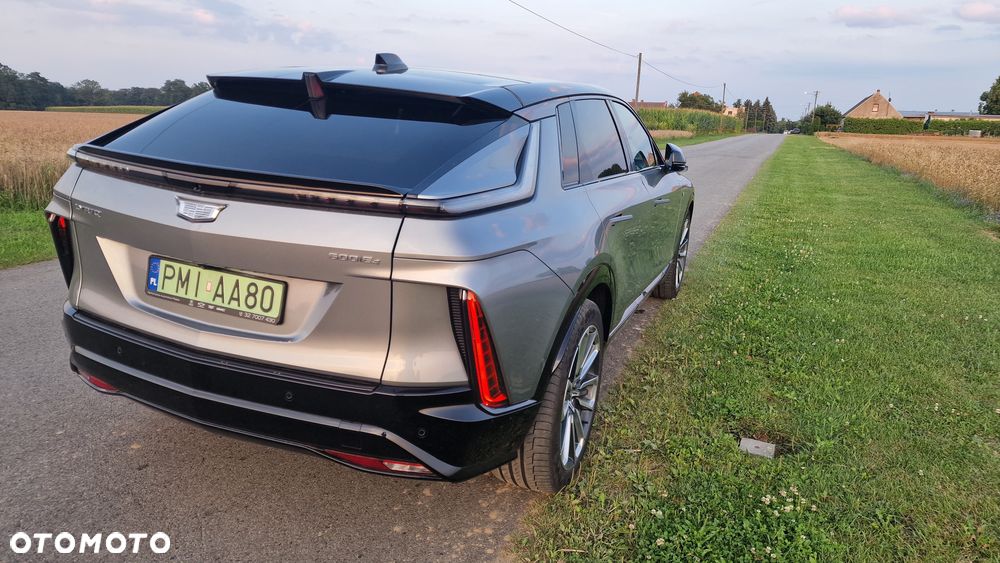 Cadillac LYRIQ Sport - 11