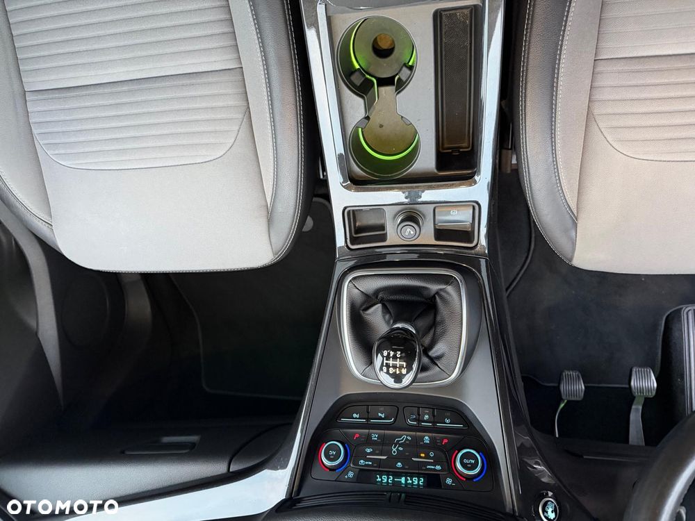 Ford Kuga 1.5 EcoBoost FWD Titanium ASS MMT6 - 16