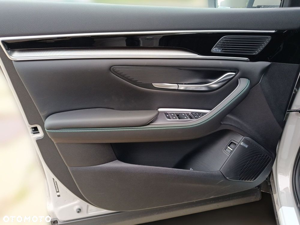 BYD Seal U - 11