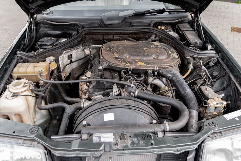 Mercedes-Benz W124 (1984-1993) - 33