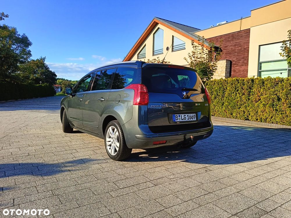Peugeot 5008 155 THP Automatik Platinum - 10