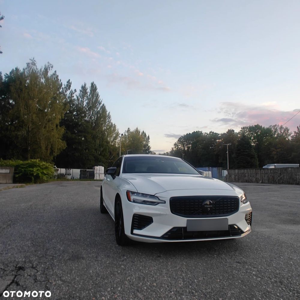 Volvo S60 T8 Recharge AWD Plus Dark - 5