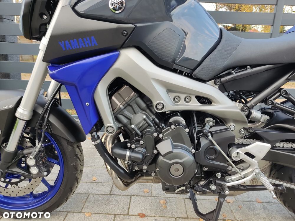 Yamaha MT - 19
