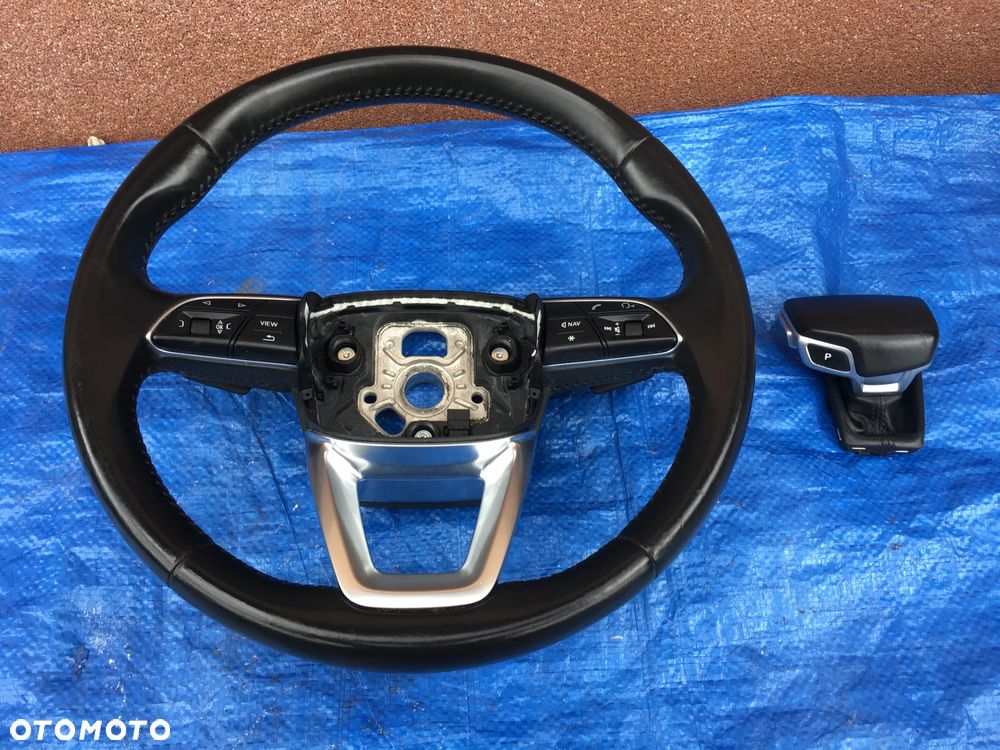 Audi Q7 4M   Kierownica  Gałka 2017r - 1