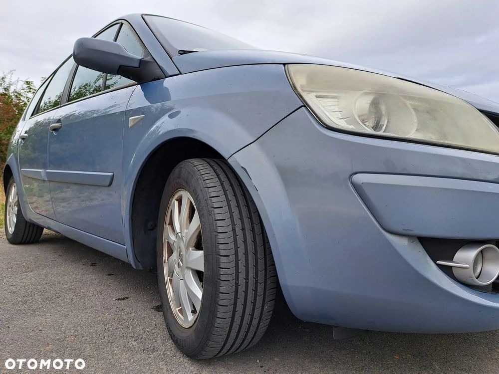 Renault Grand Scenic - 14