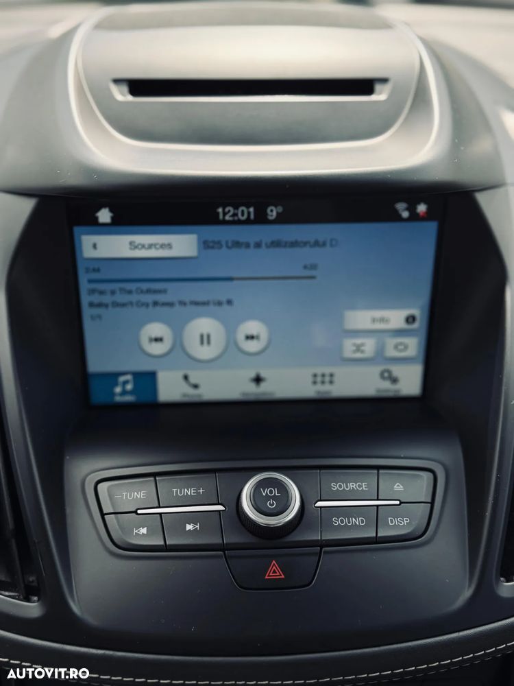 Ford Kuga 2.0 TDCi 4x4 Aut. Vignale - 23