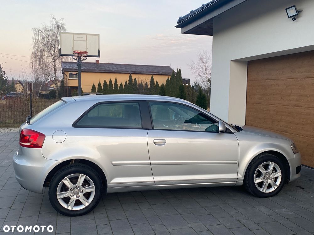 Audi A3 3-drzwiowe 1.4 TFSI Attraction - 25