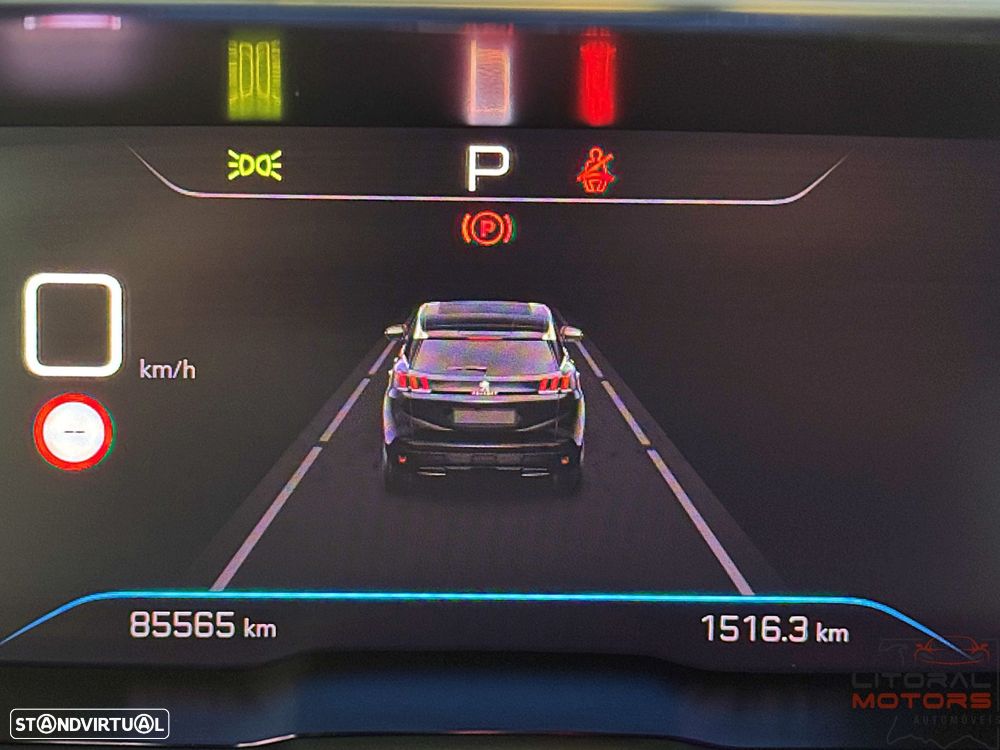 Peugeot 3008 1.2 PureTech Allure Pack EAT8 - 26